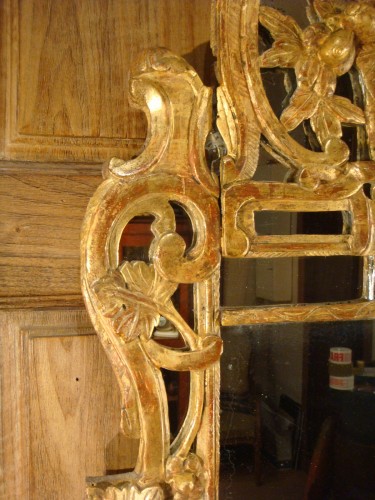 Miroi provencal en bois sculpté et doré - Epoque XVIIIe - Antiquaires Balzeau & Brion
