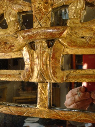 Antiquités - Miroi provencal en bois sculpté et doré - Epoque XVIIIe