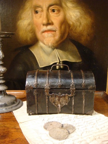 Objects of Vertu  - Curved leather case with iron fittings from the 17th century