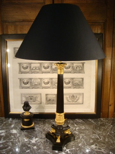 Grand bougeoir en bronze d'époque Restauration  monté en lampe - Luminaires Style Restauration - Charles X