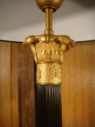 Grand bougeoir en bronze d'époque Restauration  monté en lampe - Antiquaires Balzeau & Brion