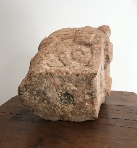  - A Verona marble Gothic Capital