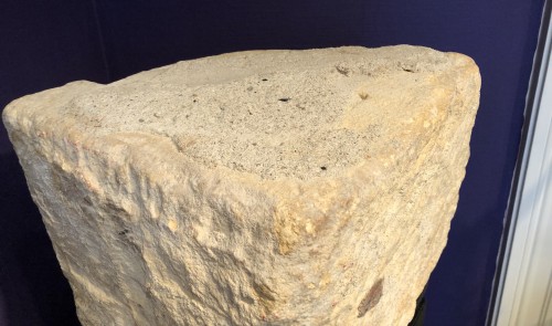 Romanesque Corner Capital - 