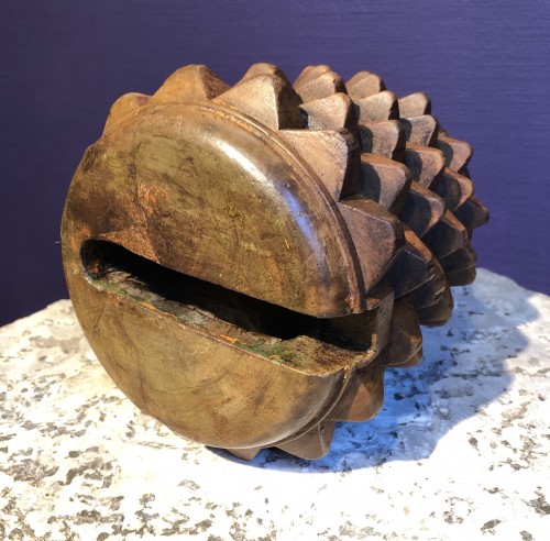18th century - Italian Game of Pallone Wood Bracciale