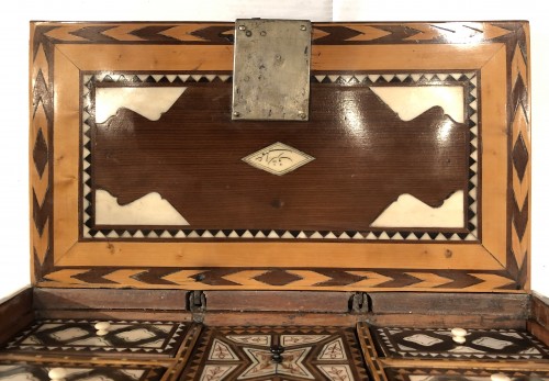 Ottoman Cabinet for the Egyptian market . - 