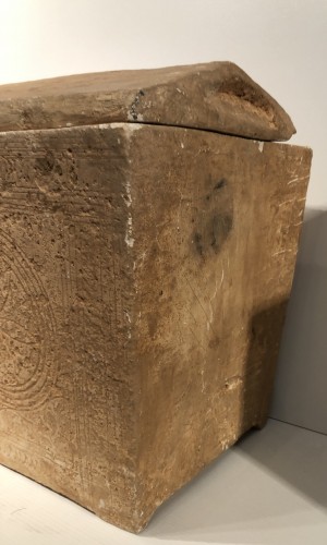 Avant JC au Xe siècle - Ossuaire Juif et son couvercle en pierre calcaire Epoque Romaine