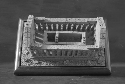 Antiquités - Modèle en liège du Temple de Concordia