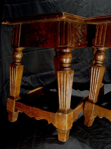 Sièges Chaise - Paire de tabourets 17e siècle