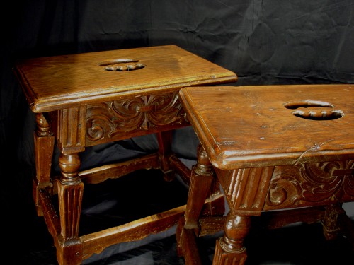 Louis XIV - Pair of 17th Century stools