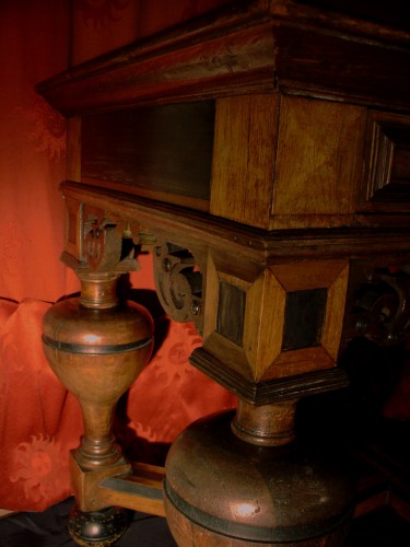 17th century Netherland Table  - Furniture Style Louis XIV