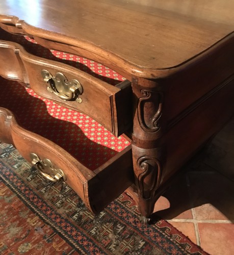 Furniture  - 18 th century French Commode