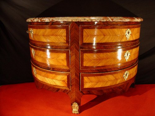 French early 18th half round Commode