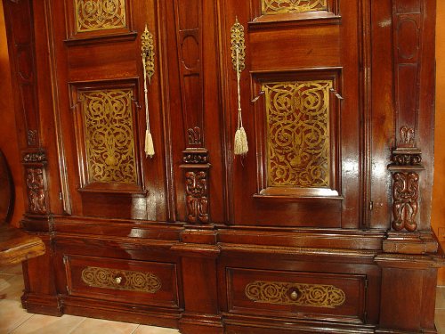 Early 17th C. armoire Germany - 