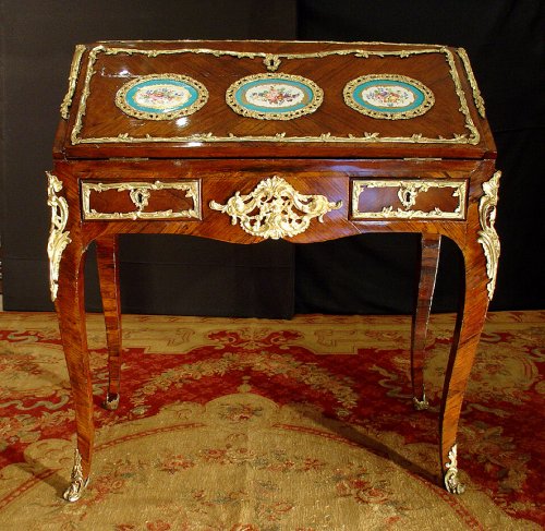 Bureau de pente XVIIIe siècle Paris - Mobilier Style Louis XV