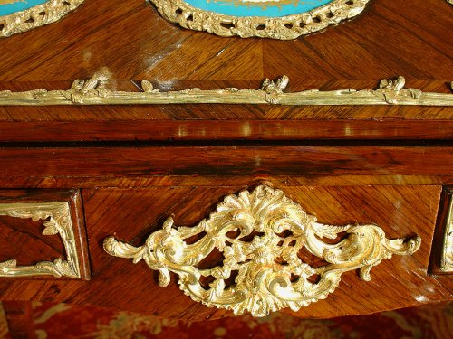 18th century - 18th CLouis XV Desk Paris 