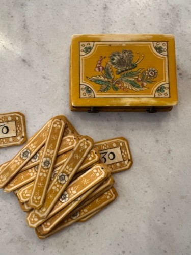 Antiquités - Coffret de jeu de quadrille 18e attribué à "Mariaval"