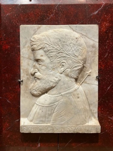 Bas relief en marbre de François 1er, début 17e