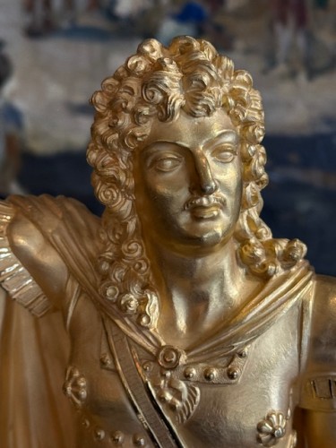 Horlogerie Pendule - Pendule d'époque Empire représentant Louis XIV