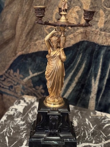 Garniture de cheminée d’Albert-Ernest Carrier-Belleuse (1824-1887) et les candélabre Ferrat - Horlogerie Style Napoléon III