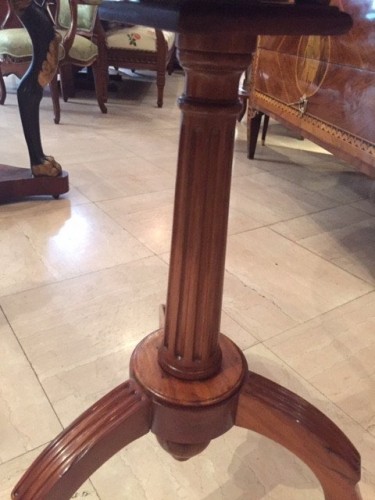 Louis XVI - Guéridon en acajou fin 18e