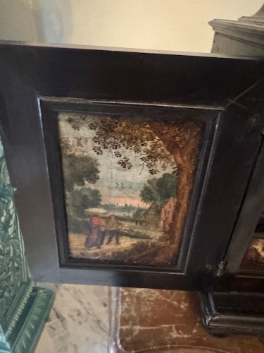 XVIIe siècle - Cabinet Anversois du XVIIe siècle