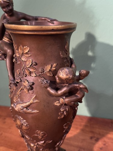 XIXe siècle - Paire de vases en bronze signés Barbedienne