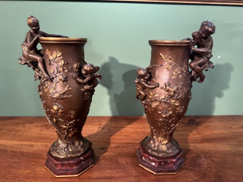 Paire de vases en bronze signés Barbedienne - Napoléon III