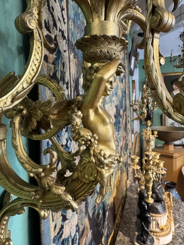 XIXe siècle - Paire de grandes appliques en bronze 19e