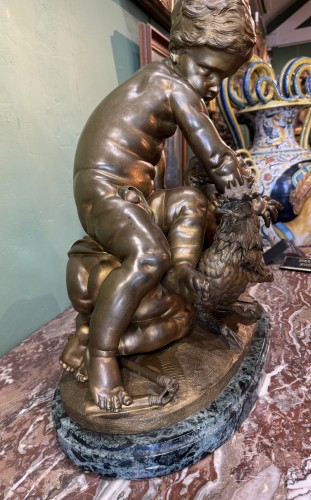  - Enfants essayant d'attraper un coq, Bronze fin XIXe début XXe 