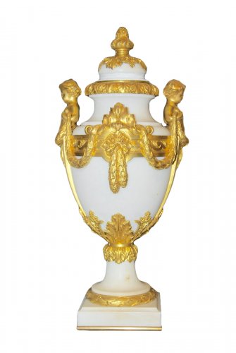 Vase couvert de Ferdinand Barbedienne