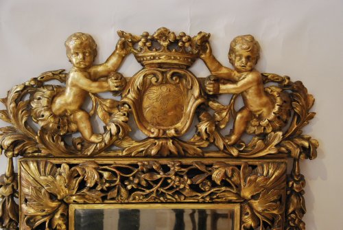 Miroir en bois doré d'époque Régence, début du XVIIIe siècle - Miroirs, Trumeaux Style Régence