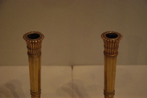 XIXe siècle - Deux paires de bougeoirs en bronze attribués à claude Galle