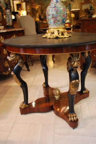 Table guéridon dite "à la Maréchal" d'époque Empire - Mobilier Style Empire