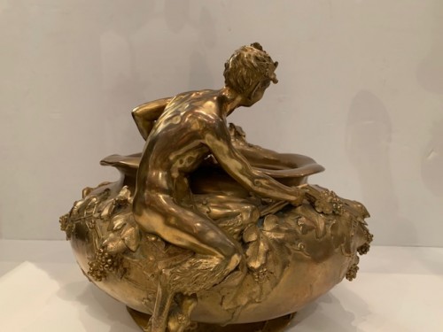Objet de décoration Cassolettes, coupe et vase - Jardinière en bronze signé Maurice Bouval