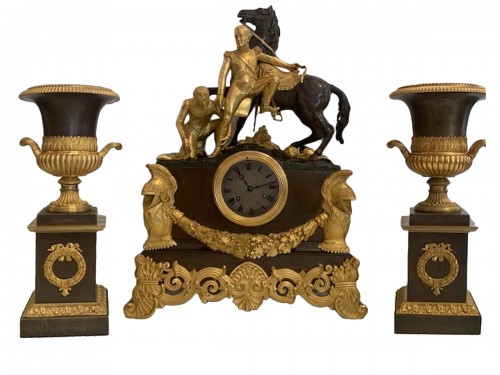 Pendule d'époque Empire représentant Napoléon