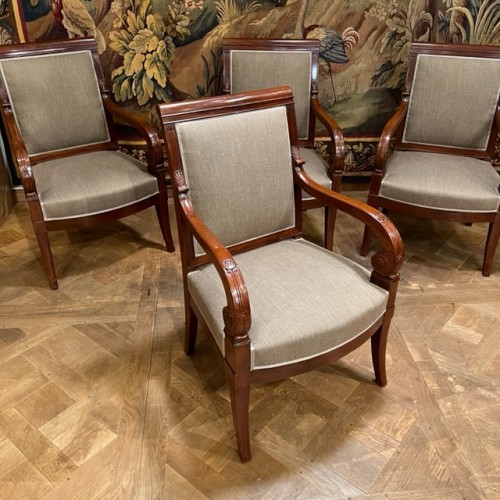 Série de 4 fauteuils estampillés Pierre Antoine Bellangé - Antiquités Paul Azzopardi