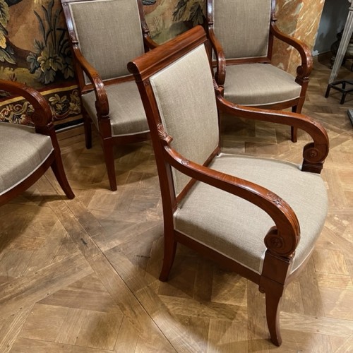 XIXe siècle - Série de 4 fauteuils estampillés Pierre Antoine Bellangé