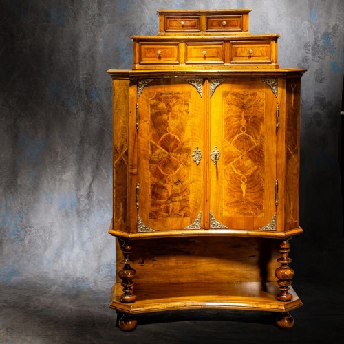 18th century Credenza Curved Cabinet Inlaid Walnut - 