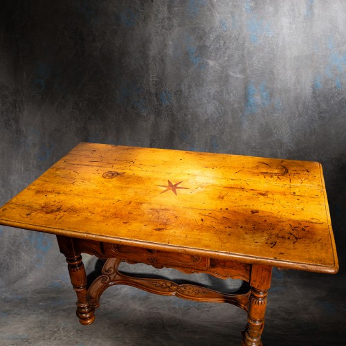 Table Alsacienne du 18e siècle - Mobilier Style 