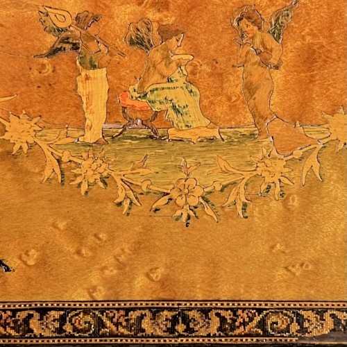 Antiquités - Coffret Italien en marqueterie de Sorrente à décor de style Pompéien 