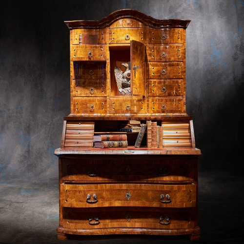 18th century - 18th century walnut inlaid scriban cabinet