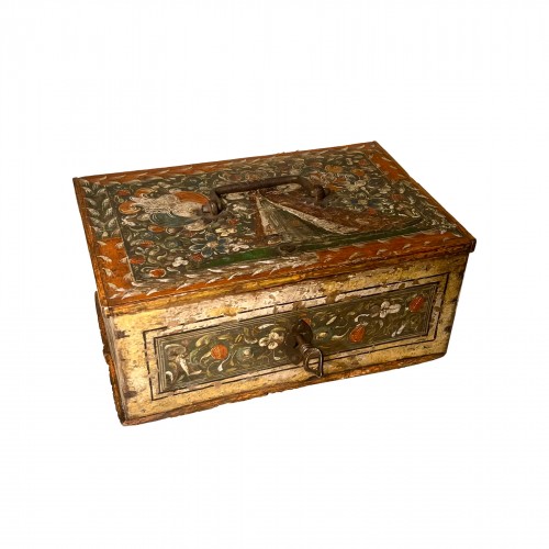 17th century Polychrome Courtesy Box 