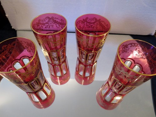 XXe siècle - 12 gobelets à thé en cristal de saint louis modèle Rabat or