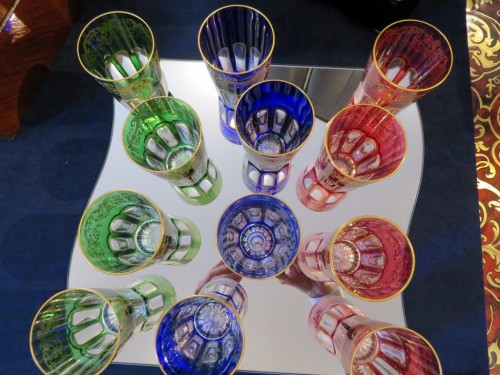 Antiquités - 12 gobelets à thé en cristal de saint louis modèle Rabat or
