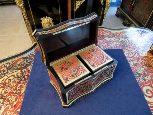 stamped TAHAN Tea Caddy in Boulle marquetry Napoleon III period 19th - Napoléon III