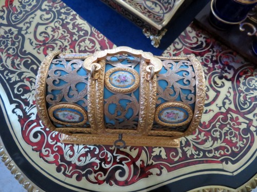 Objects of Vertu  - A late  19th century Bronze and porcelain Jewelry Box