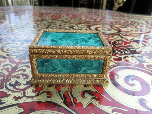 Box in Malachite and bronze marquetry 19th Napoleon III period - Objects of Vertu Style Napoléon III