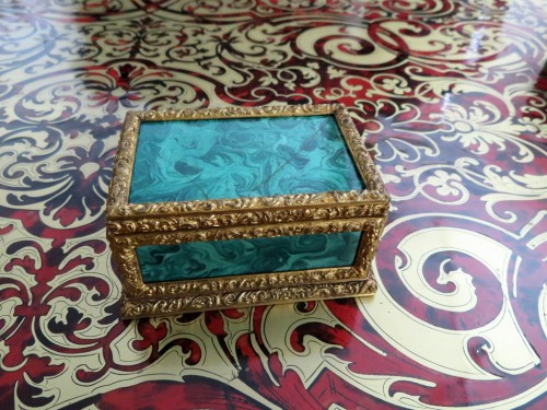 Antiquités - Box in Malachite and bronze marquetry 19th Napoleon III period