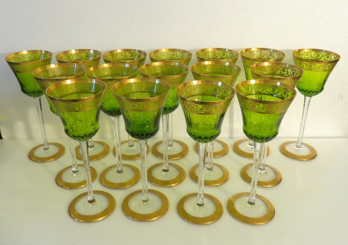 16 verres Roemers Chartreuse Saint Louis Thistle Or Cristal - Argenterie et Arts de la table Style Art nouveau