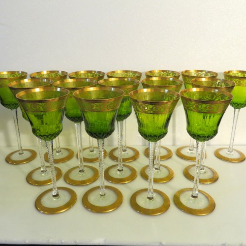 Glass & Crystal  - 16 Glasses Roemer  Chartreuse in crystal St-Louis - Thistle gold
